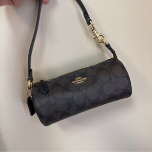 Coach Signature NLTA BARREL with NO TAG